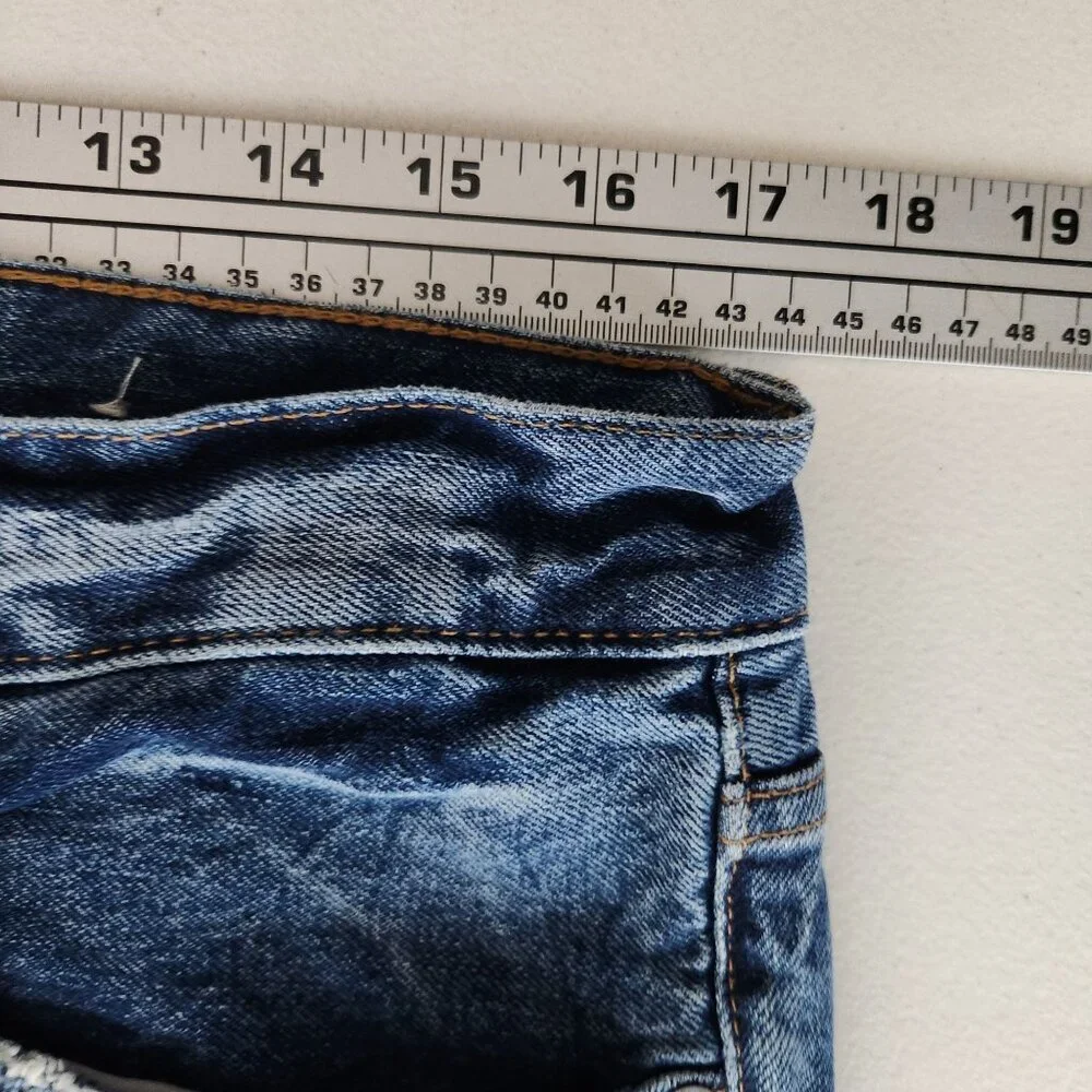 American Eagle Outfitters Distressed High-Waisted Blue Denim Jeans W34 L31 Dad